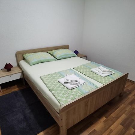 Apartments Beciri Sveti Vid-Miholjice Εξωτερικό φωτογραφία