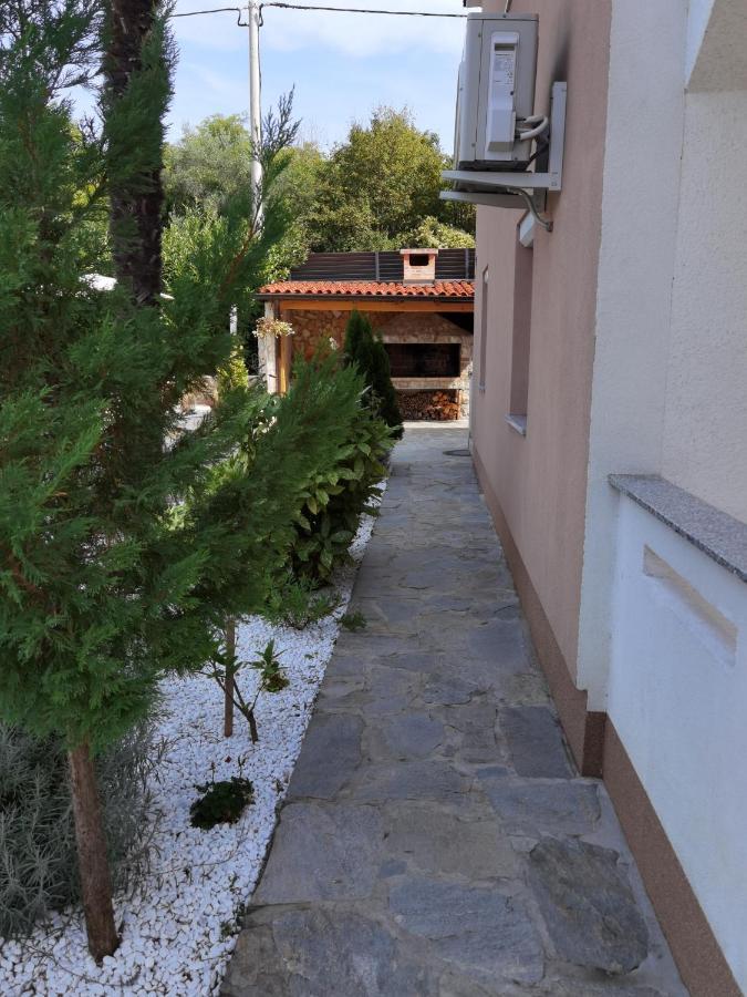 Apartments Beciri Sveti Vid-Miholjice Εξωτερικό φωτογραφία